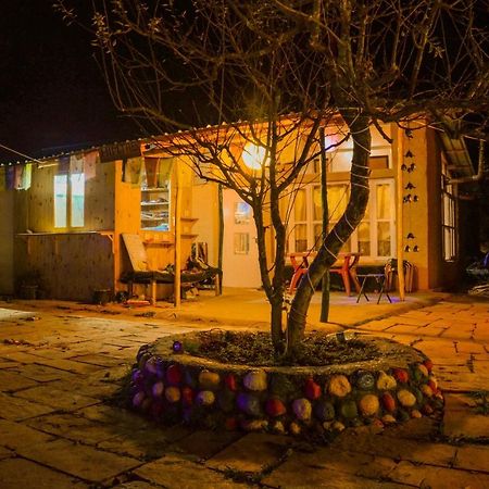 Himtrek Riverside Camps & Hostel Manali Exterior foto