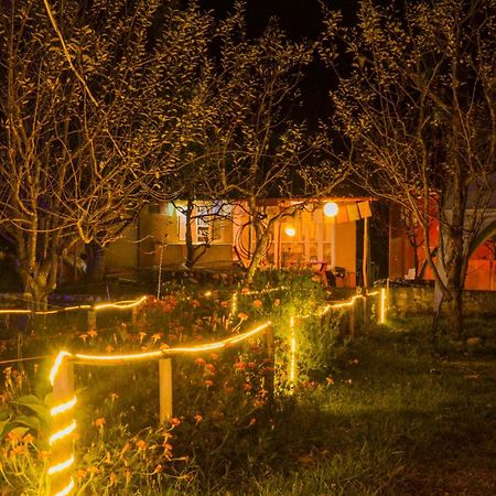 Himtrek Riverside Camps & Hostel Manali Exterior foto