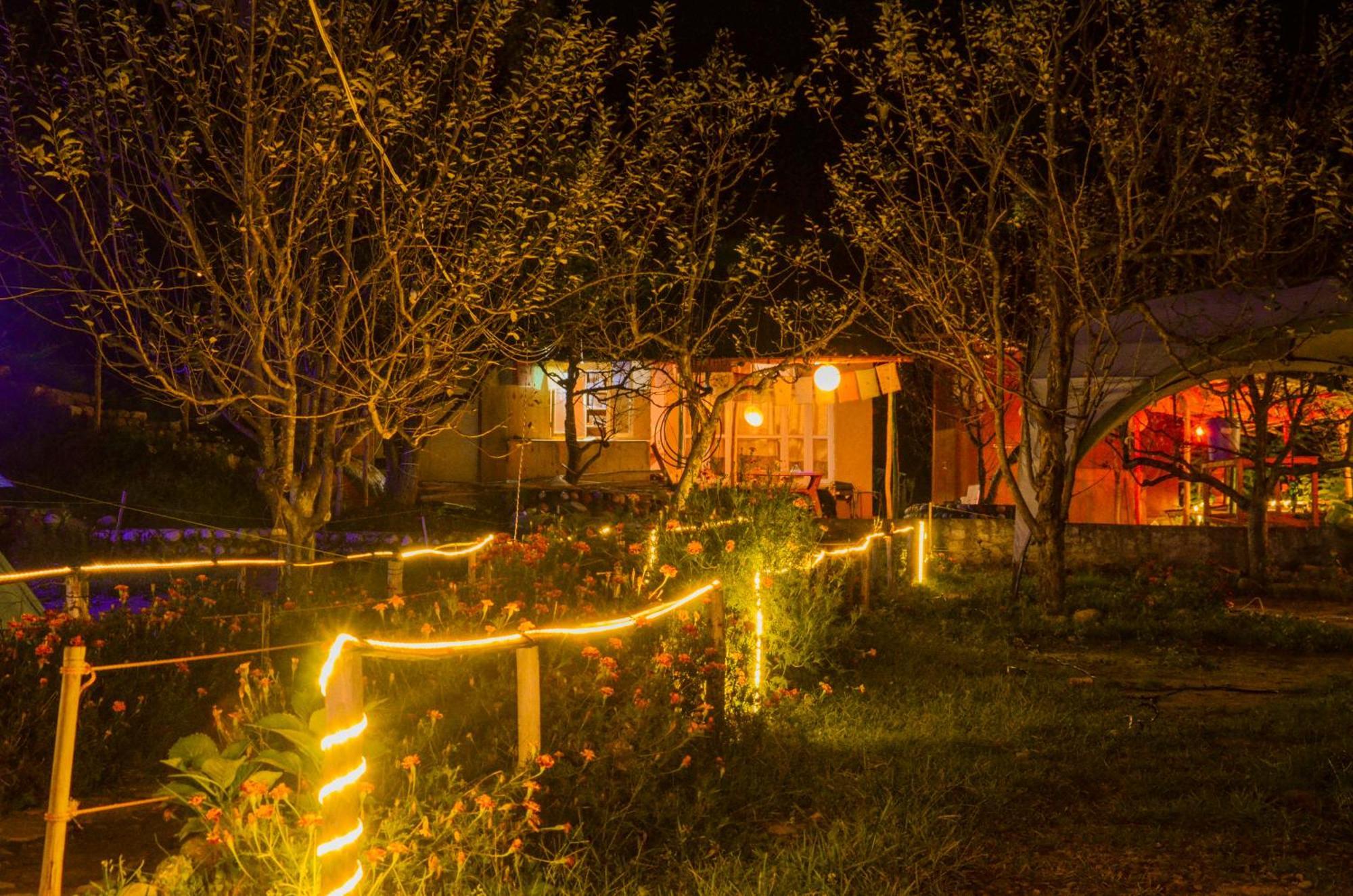 Himtrek Riverside Camps & Hostel Manali Exterior foto